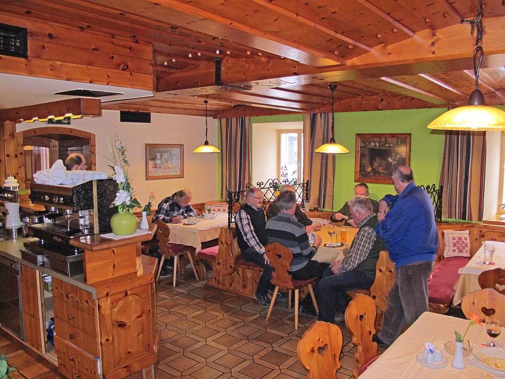 Hotel Restaurant Zum Schwan Schwanberg Cameră foto